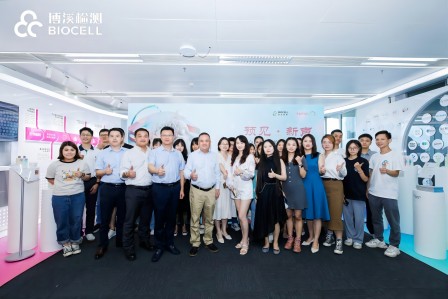 1690773362524896.jpg 合照.jpg